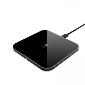 Desktop type wireless charger DW01